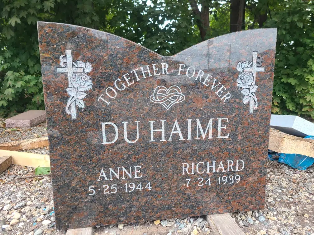 Granite Bench-Style Headstone hand-carved by Memorial Bench Shop in NJ — image 3